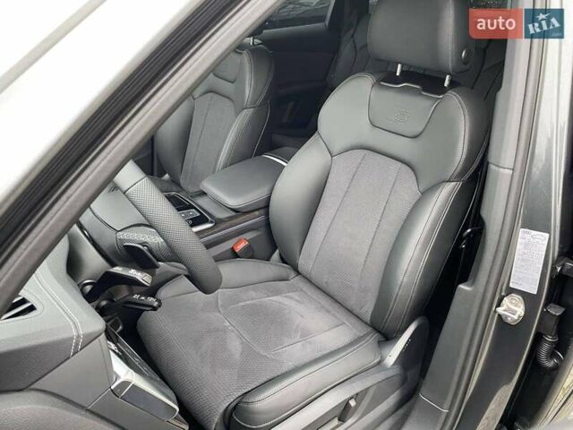 Сірий Ауді Ку 7, об'ємом двигуна 2.97 л та пробігом 1 тис. км за 91797 $, фото 17 на Automoto.ua