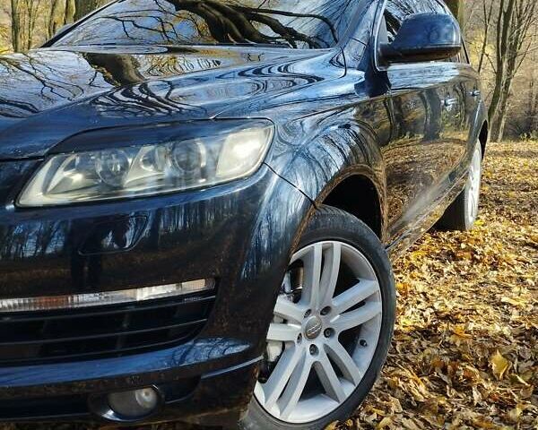 Синий Ауди Ку 7, объемом двигателя 3 л и пробегом 303 тыс. км за 10800 $, фото 2 на Automoto.ua