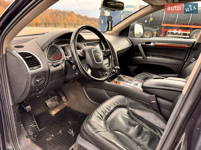 Ауди Ку 7 2006 в Виннице на Automoto.ua Синий Ауди Ку 7, объемом двигателя 4.16 л и пробегом 264 тыс. км за 8600 $, фото 13 на Automoto.ua