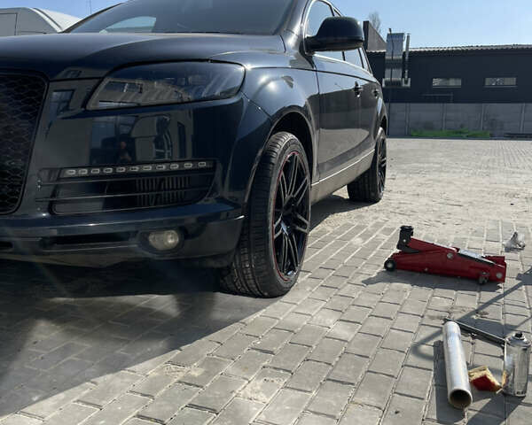 Синий Ауди Ку 7, объемом двигателя 2.97 л и пробегом 308 тыс. км за 18500 $, фото 12 на Automoto.ua