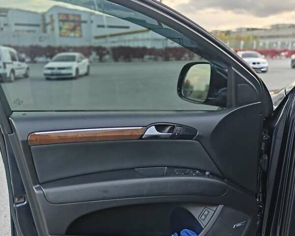 Синий Ауди Ку 7, объемом двигателя 3.6 л и пробегом 218 тыс. км за 11500 $, фото 12 на Automoto.ua