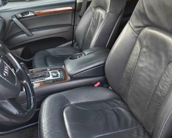Синий Ауди Ку 7, объемом двигателя 3.6 л и пробегом 218 тыс. км за 11500 $, фото 9 на Automoto.ua