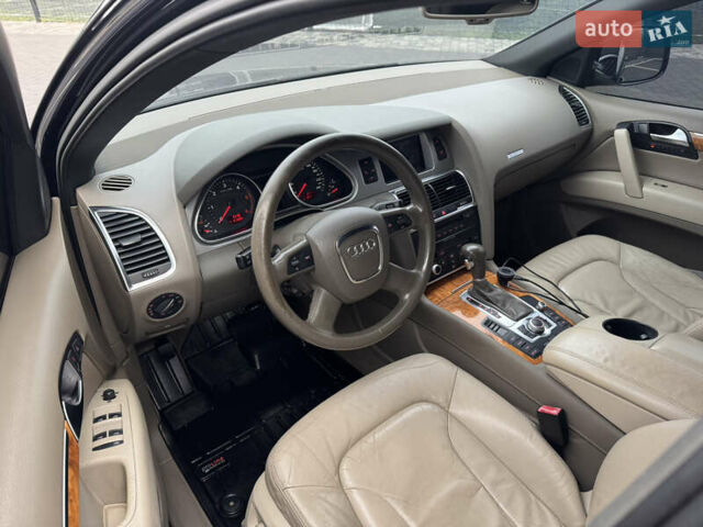 Синій Ауді Ку 7, об'ємом двигуна 3 л та пробігом 319 тис. км за 11799 $, фото 23 на Automoto.ua