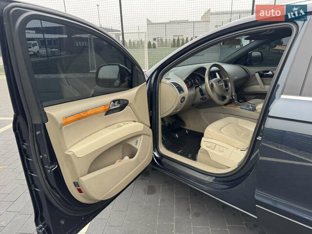 Синій Ауді Ку 7, об'ємом двигуна 3 л та пробігом 319 тис. км за 11799 $, фото 19 на Automoto.ua