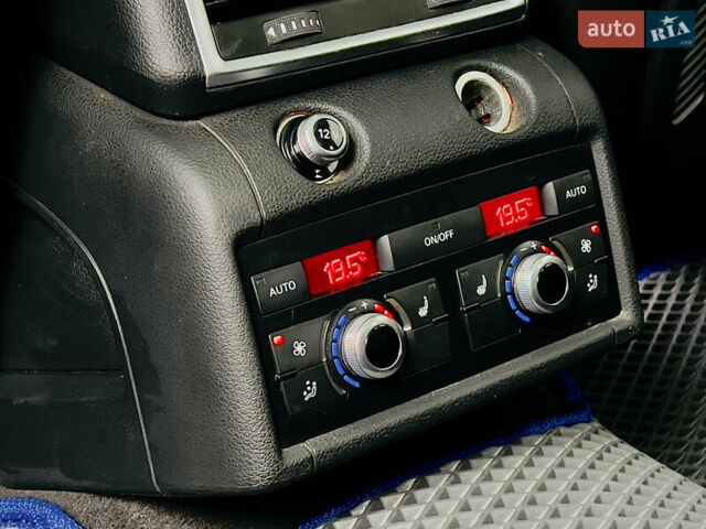 Синій Ауді Ку 7, об'ємом двигуна 2.97 л та пробігом 288 тис. км за 19999 $, фото 39 на Automoto.ua