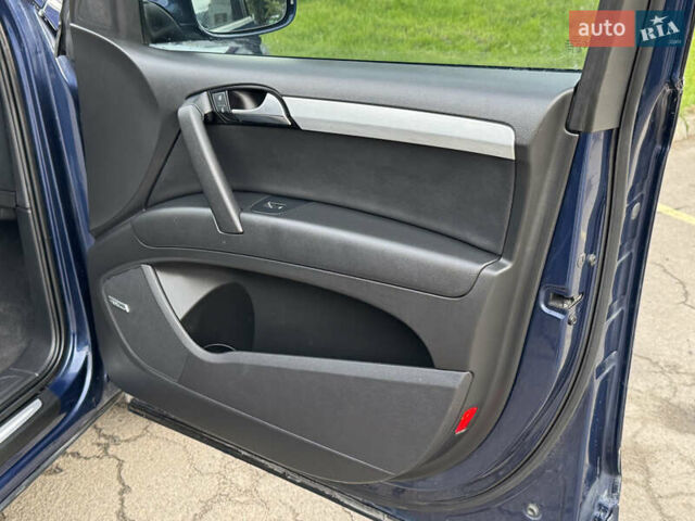 Синій Ауді Ку 7, об'ємом двигуна 2.97 л та пробігом 330 тис. км за 16950 $, фото 26 на Automoto.ua