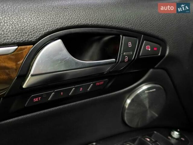 Синий Ауди Ку 7, объемом двигателя 2.97 л и пробегом 288 тыс. км за 19999 $, фото 32 на Automoto.ua