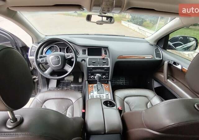 Синий Ауди Ку 7, объемом двигателя 3 л и пробегом 206 тыс. км за 21500 $, фото 8 на Automoto.ua