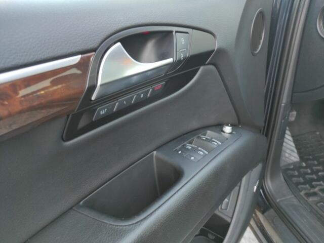 Синий Ауди Ку 7, объемом двигателя 3 л и пробегом 230 тыс. км за 15000 $, фото 8 на Automoto.ua