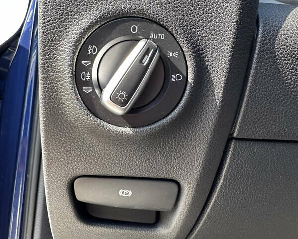 Ауди Ку 7 2011 в Львове на Automoto.ua Синий Ауди Ку 7, объемом двигателя 2.97 л и пробегом 295 тыс. км за 16500 $, фото 19 на Automoto.ua