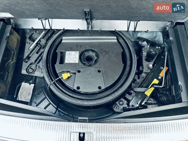 Синий Ауди Ку 7, объемом двигателя 2.97 л и пробегом 258 тыс. км за 19999 $, фото 16 на Automoto.ua