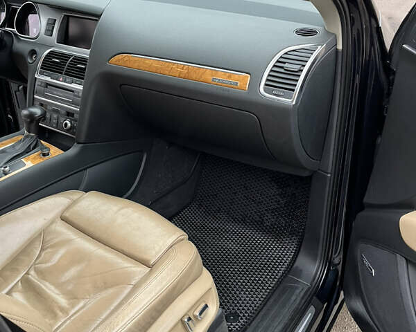 Синій Ауді Ку 7, об'ємом двигуна 3 л та пробігом 194 тис. км за 23800 $, фото 12 на Automoto.ua