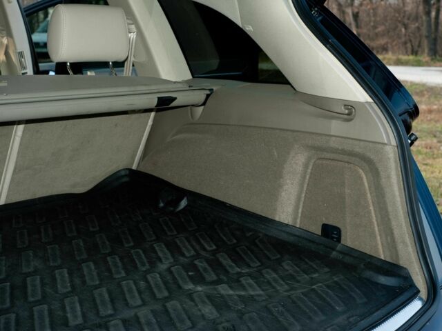 Синий Ауди Ку 7, объемом двигателя 4.2 л и пробегом 307 тыс. км за 18999 $, фото 5 на Automoto.ua