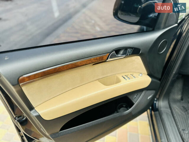 Синий Ауди Ку 7, объемом двигателя 2.97 л и пробегом 258 тыс. км за 19999 $, фото 13 на Automoto.ua