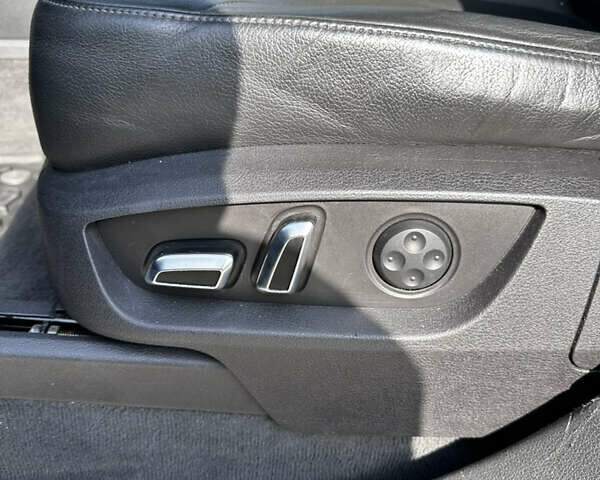 Ауди Ку 7 2011 в Львове на Automoto.ua Синий Ауди Ку 7, объемом двигателя 2.97 л и пробегом 295 тыс. км за 16500 $, фото 15 на Automoto.ua