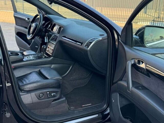 Синий Ауди Ку 7, объемом двигателя 3 л и пробегом 280 тыс. км за 13300 $, фото 19 на Automoto.ua