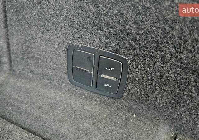 Синий Ауди Ку 7, объемом двигателя 3 л и пробегом 200 тыс. км за 18500 $, фото 35 на Automoto.ua