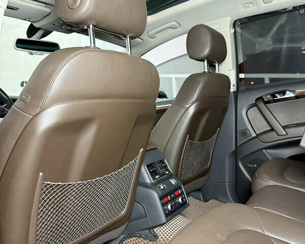 Синій Ауді Ку 7, об'ємом двигуна 3 л та пробігом 215 тис. км за 14700 $, фото 37 на Automoto.ua