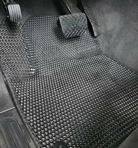 Синий Ауди Ку 7, объемом двигателя 3 л и пробегом 200 тыс. км за 18500 $, фото 32 на Automoto.ua