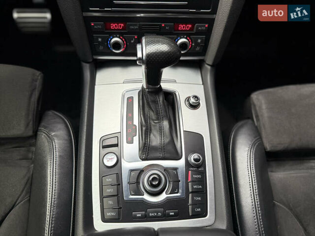 Синий Ауди Ку 7, объемом двигателя 2.97 л и пробегом 204 тыс. км за 16900 $, фото 33 на Automoto.ua