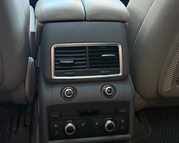 Синий Ауди Ку 7, объемом двигателя 2.97 л и пробегом 225 тыс. км за 19500 $, фото 24 на Automoto.ua