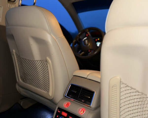 Синій Ауді Ку 7, об'ємом двигуна 2.97 л та пробігом 318 тис. км за 17000 $, фото 8 на Automoto.ua