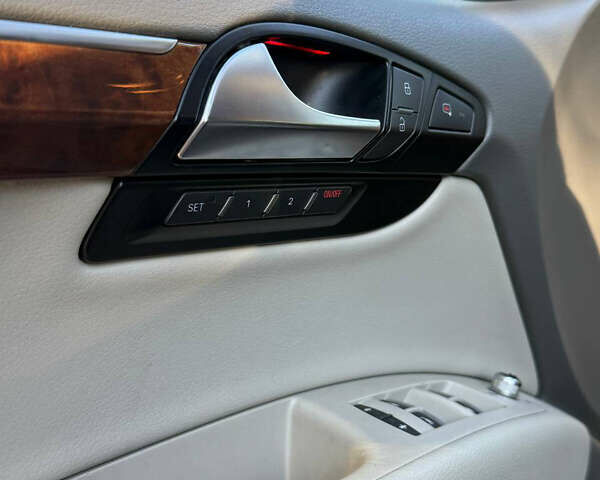 Синий Ауди Ку 7, объемом двигателя 2.97 л и пробегом 225 тыс. км за 19500 $, фото 23 на Automoto.ua