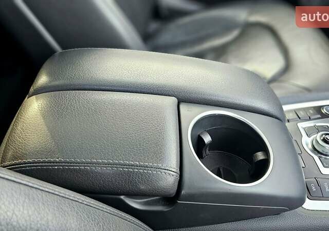 Синий Ауди Ку 7, объемом двигателя 3 л и пробегом 200 тыс. км за 18500 $, фото 63 на Automoto.ua