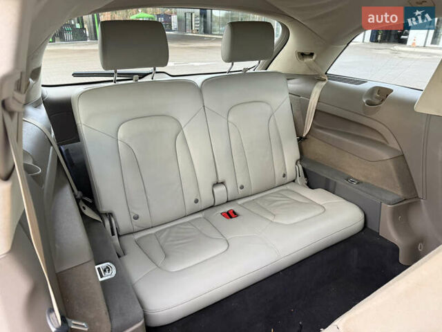 Синий Ауди Ку 7, объемом двигателя 3 л и пробегом 304 тыс. км за 15950 $, фото 41 на Automoto.ua