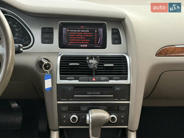 Синий Ауди Ку 7, объемом двигателя 3 л и пробегом 304 тыс. км за 15950 $, фото 22 на Automoto.ua