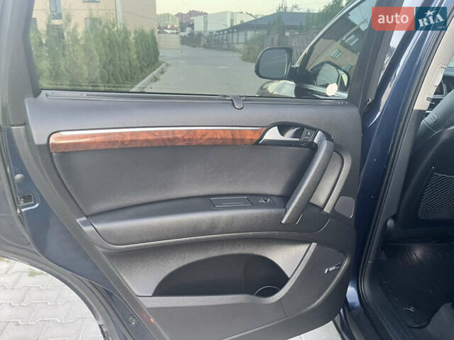 Синий Ауди Ку 7, объемом двигателя 2.97 л и пробегом 211 тыс. км за 19800 $, фото 32 на Automoto.ua