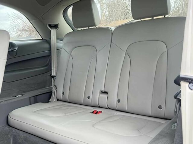 Синий Ауди Ку 7, объемом двигателя 3 л и пробегом 87 тыс. км за 3900 $, фото 14 на Automoto.ua