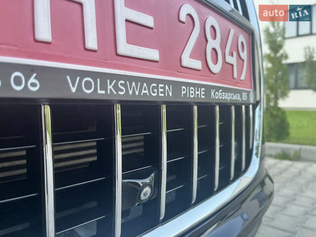 Синий Ауди Ку 7, объемом двигателя 2.97 л и пробегом 211 тыс. км за 19800 $, фото 21 на Automoto.ua