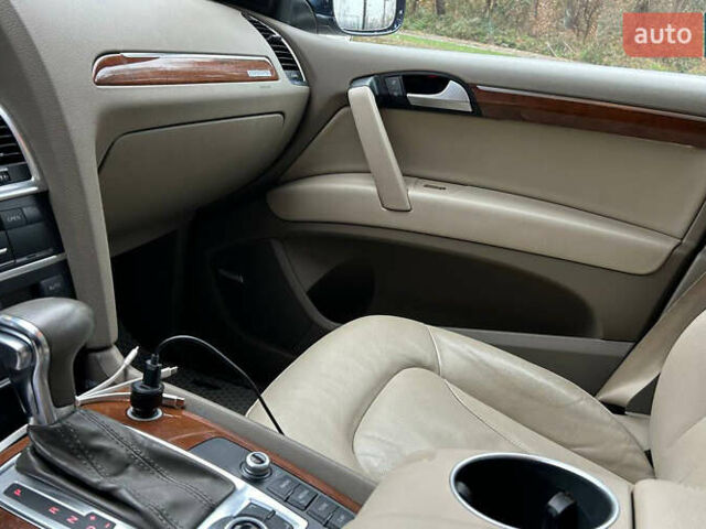 Ауди Ку 7 2014 в Черновцах на Automoto.ua Синий Ауди Ку 7, объемом двигателя 3 л и пробегом 176 тыс. км за 17500 $, фото 12 на Automoto.ua