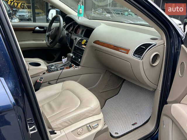 Ауди Ку 7 2014 в Черновцах на Automoto.ua Синий Ауди Ку 7, объемом двигателя 3 л и пробегом 176 тыс. км за 17500 $, фото 13 на Automoto.ua