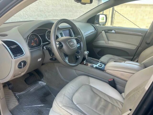 Синій Ауді Ку 7, об'ємом двигуна 3 л та пробігом 85 тис. км за 3400 $, фото 8 на Automoto.ua