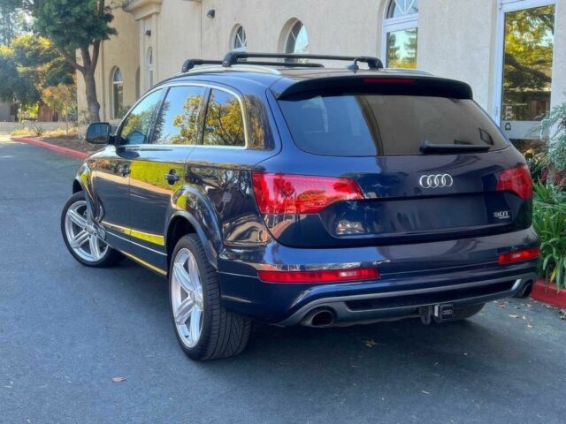 Синий Ауди Ку 7, объемом двигателя 3 л и пробегом 84 тыс. км за 14000 $, фото 4 на Automoto.ua