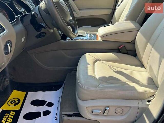 Синий Ауди Ку 7, объемом двигателя 2.97 л и пробегом 260 тыс. км за 18000 $, фото 12 на Automoto.ua