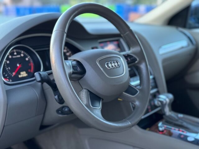 Синий Ауди Ку 7, объемом двигателя 3 л и пробегом 146 тыс. км за 15800 $, фото 13 на Automoto.ua