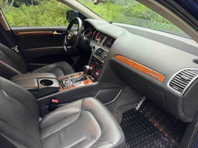 Синий Ауди Ку 7, объемом двигателя 3 л и пробегом 110 тыс. км за 9000 $, фото 15 на Automoto.ua