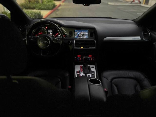 Синий Ауди Ку 7, объемом двигателя 3 л и пробегом 84 тыс. км за 14000 $, фото 8 на Automoto.ua