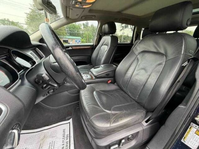 Синий Ауди Ку 7, объемом двигателя 3 л и пробегом 53 тыс. км за 2400 $, фото 4 на Automoto.ua