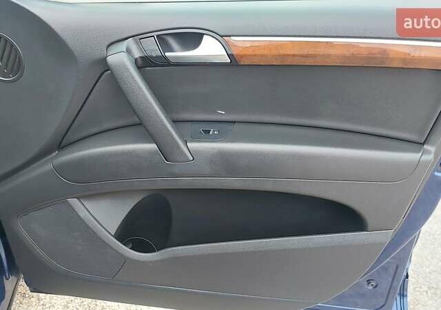 Синій Ауді Ку 7, об'ємом двигуна 3 л та пробігом 147 тис. км за 16900 $, фото 11 на Automoto.ua