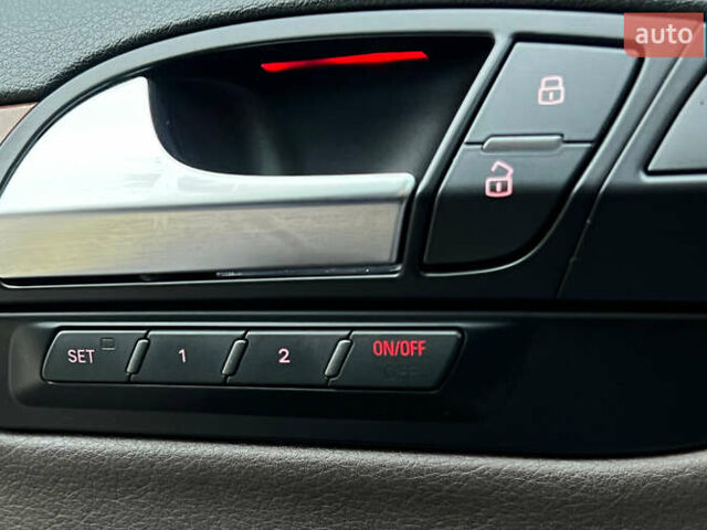 Ауді Ку 7 2015 у Львові на Automoto.ua Синій Ауді Ку 7, об'ємом двигуна 3 л та пробігом 151 тис. км за 16999 $, фото 21 на Automoto.ua