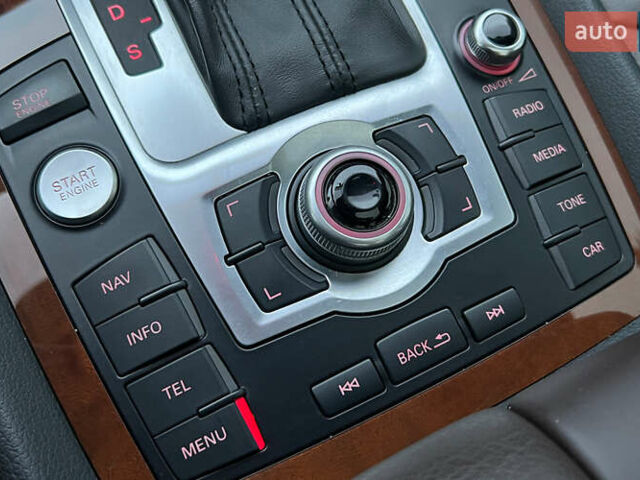 Ауді Ку 7 2015 у Львові на Automoto.ua Синій Ауді Ку 7, об'ємом двигуна 3 л та пробігом 151 тис. км за 16999 $, фото 19 на Automoto.ua