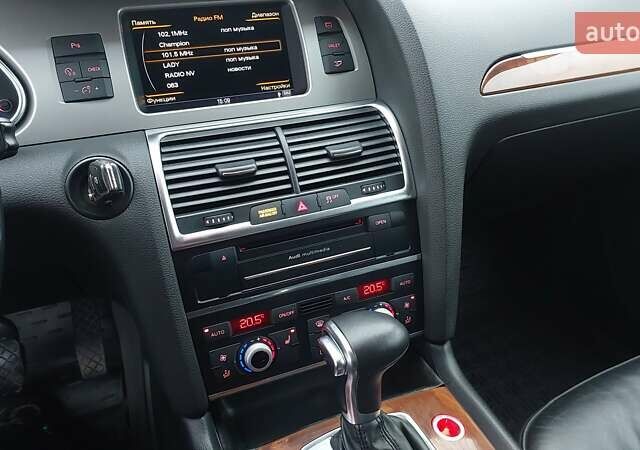 Синій Ауді Ку 7, об'ємом двигуна 3 л та пробігом 147 тис. км за 16900 $, фото 13 на Automoto.ua