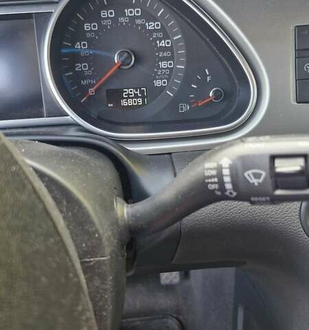 Синий Ауди Ку 7, объемом двигателя 3 л и пробегом 168 тыс. км за 15000 $, фото 7 на Automoto.ua