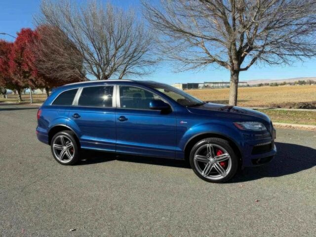 Синій Ауді Ку 7, об'ємом двигуна 3 л та пробігом 71 тис. км за 11000 $, фото 4 на Automoto.ua