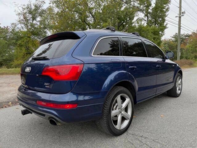 Синий Ауди Ку 7, объемом двигателя 3 л и пробегом 77 тыс. км за 3400 $, фото 7 на Automoto.ua