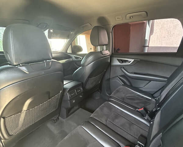 Синій Ауді Ку 7, об'ємом двигуна 2.97 л та пробігом 255 тис. км за 31500 $, фото 6 на Automoto.ua